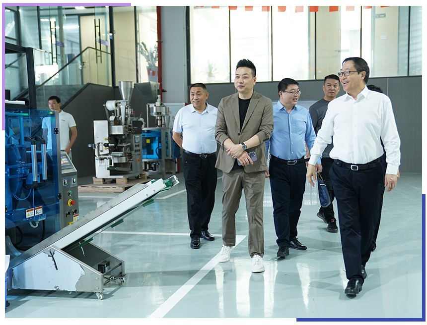 螺絲包裝機,五金包裝機 螺絲包裝機,五金包裝機